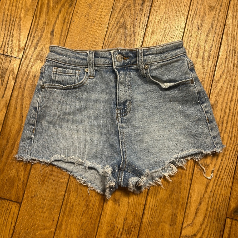 Altar'd State Rhinestone Embellished Denim Shorts Light Wash Frayed Hem Size 24